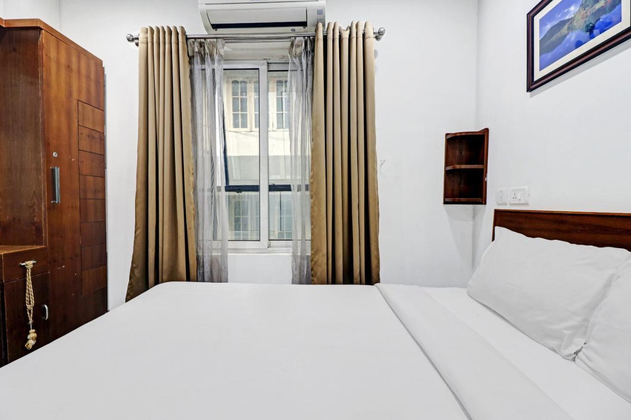 Oyo Townhouse 595 Majestic Inn Коччи Экстерьер фото